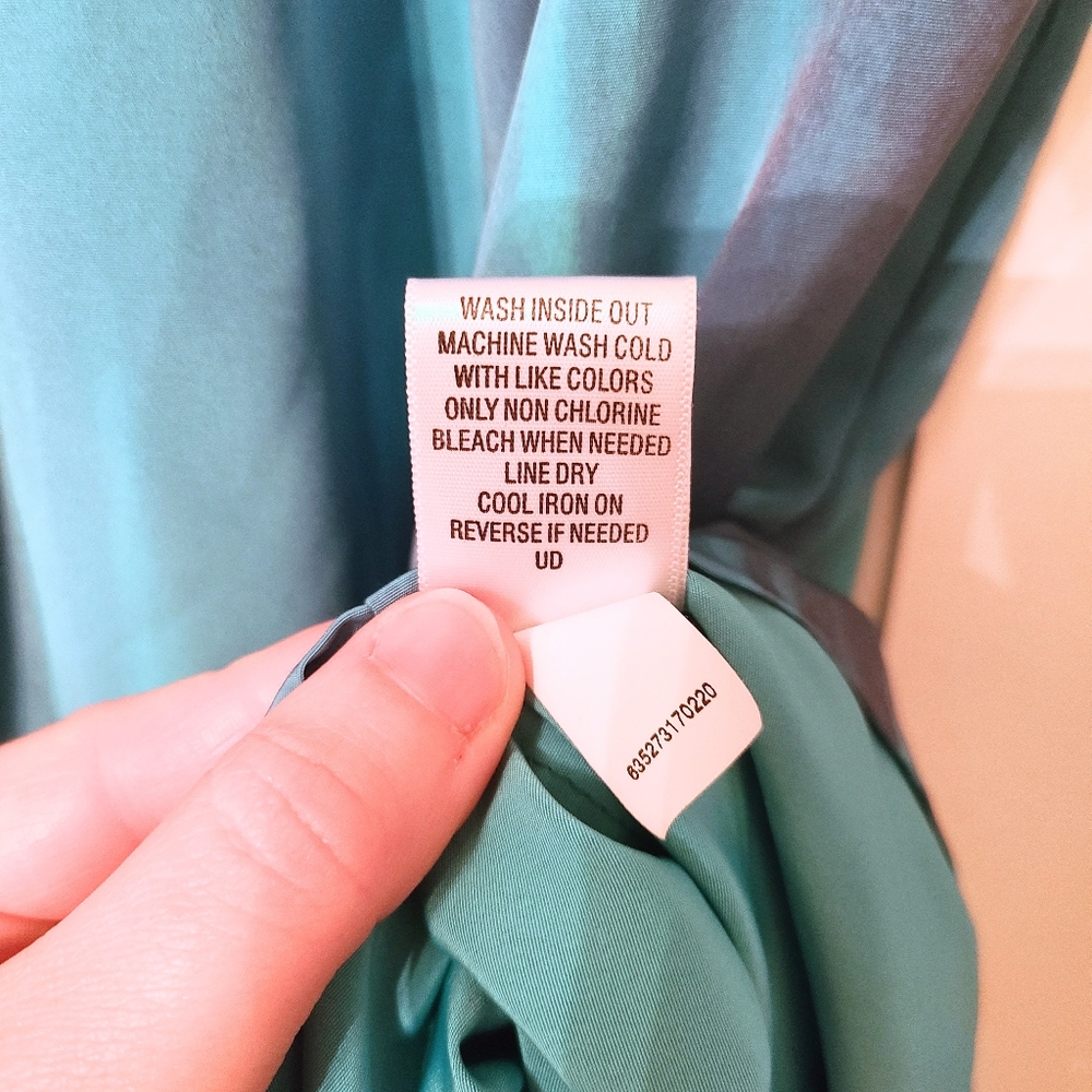 EUC Simply Vera Wang Light Blue Purple Watercolor Blend Design Shift Dress Sz 6 - Picture 2 of 5